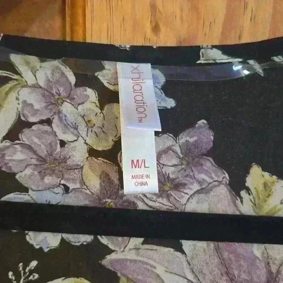 Polyester Flower Printed Kimono - Picture 4 of 7